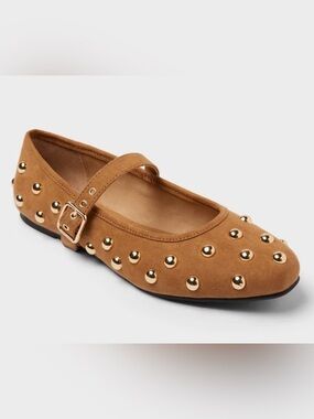 NWT Universal Thread Gold-Studded Tan Mary Jane Flats size 10